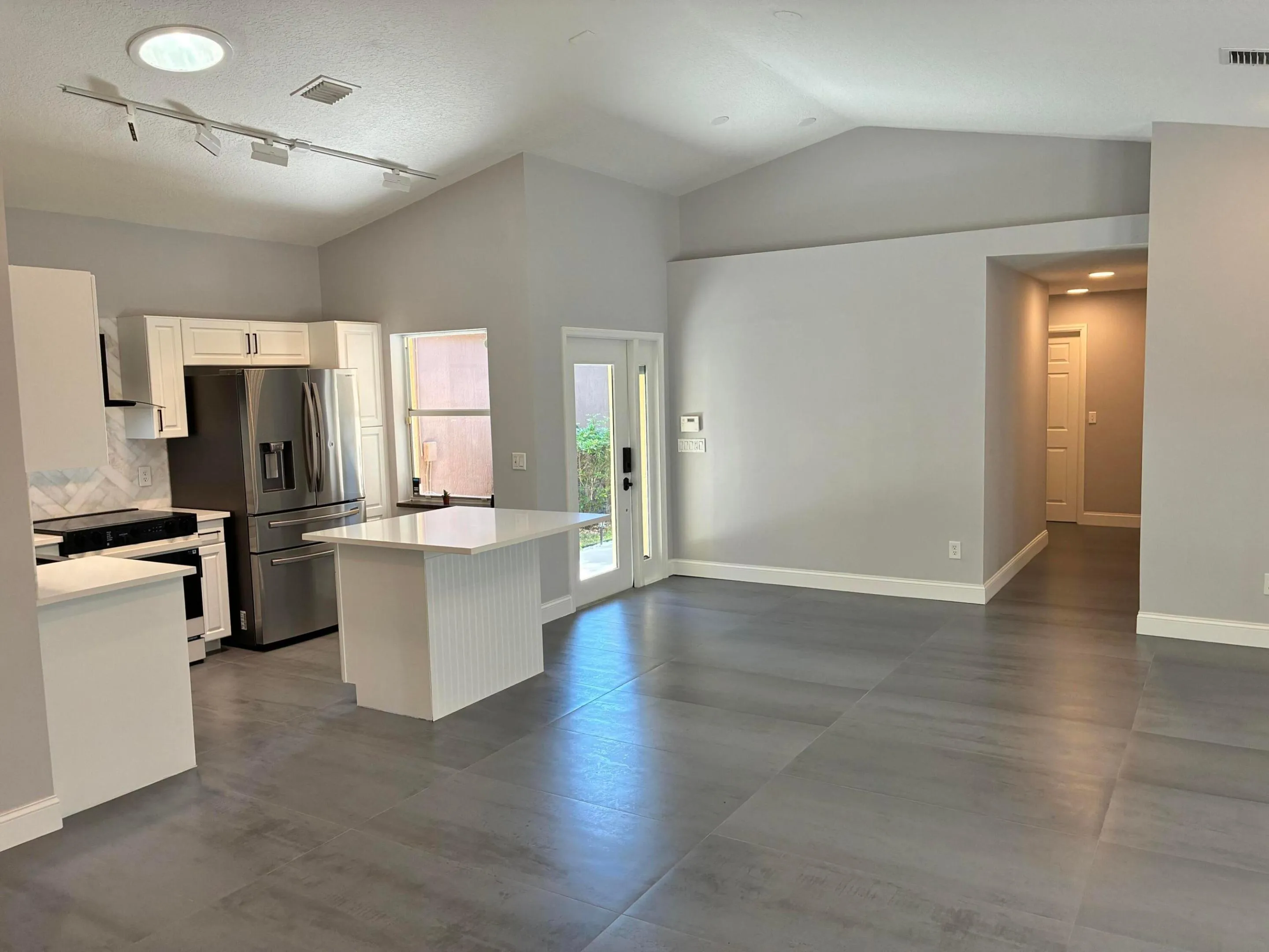 Property photo 64
