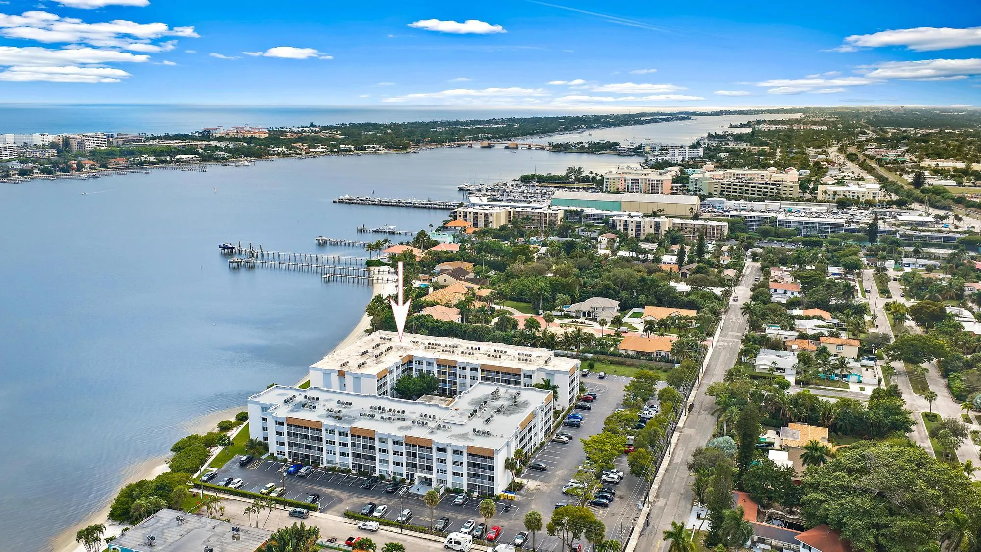 1516 S Lakeside Dr 207-19