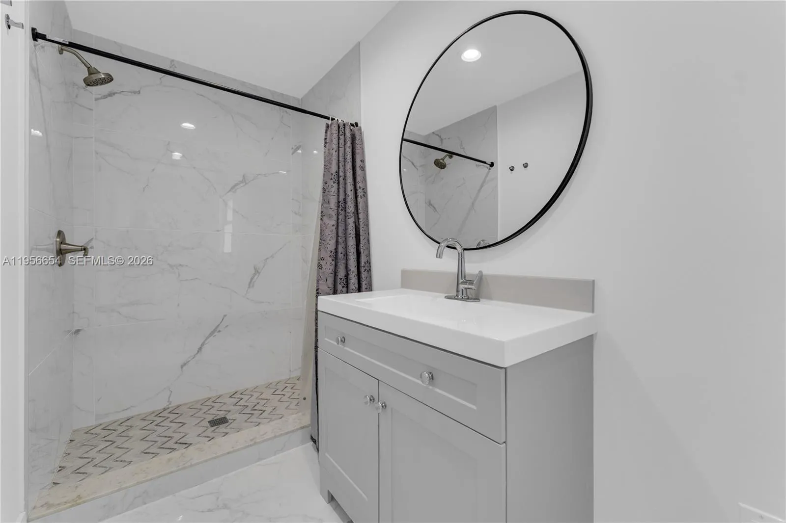 Property photo 78