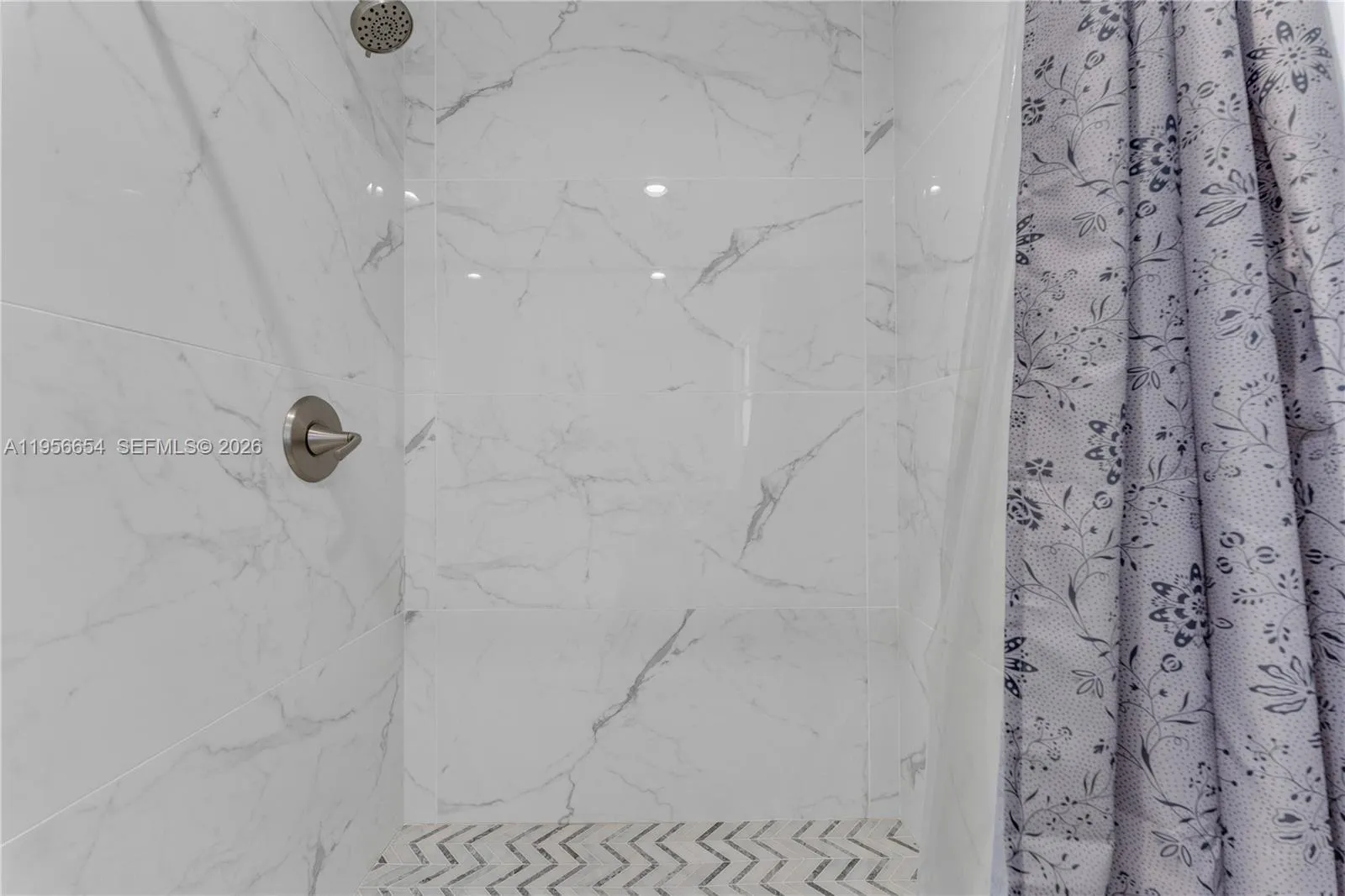Property photo 81