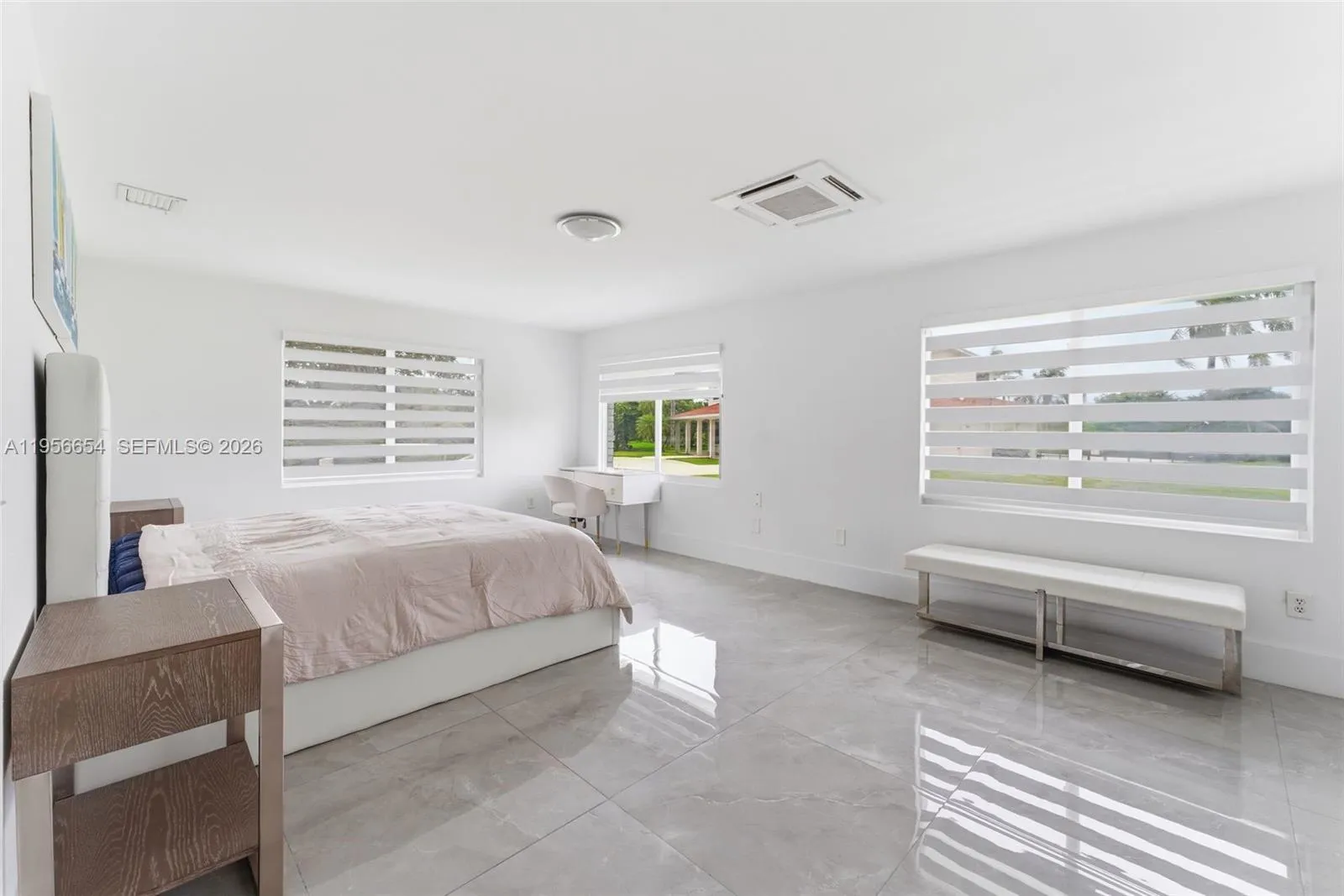 Property photo 64