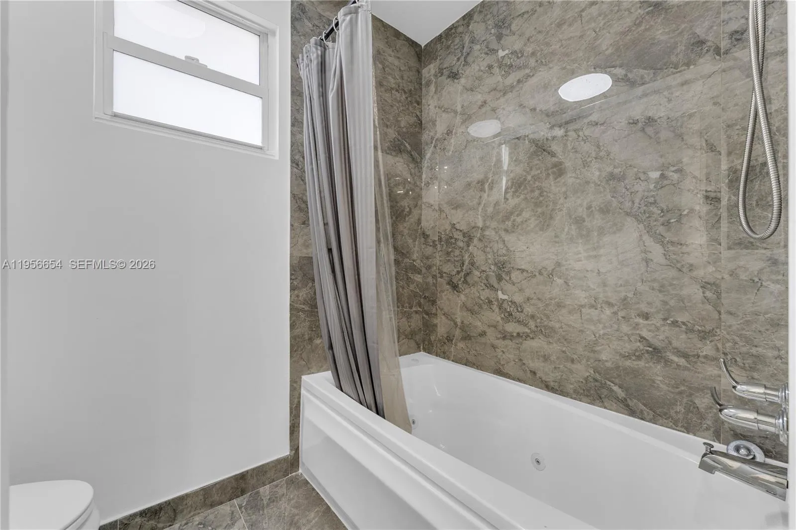Property photo 76
