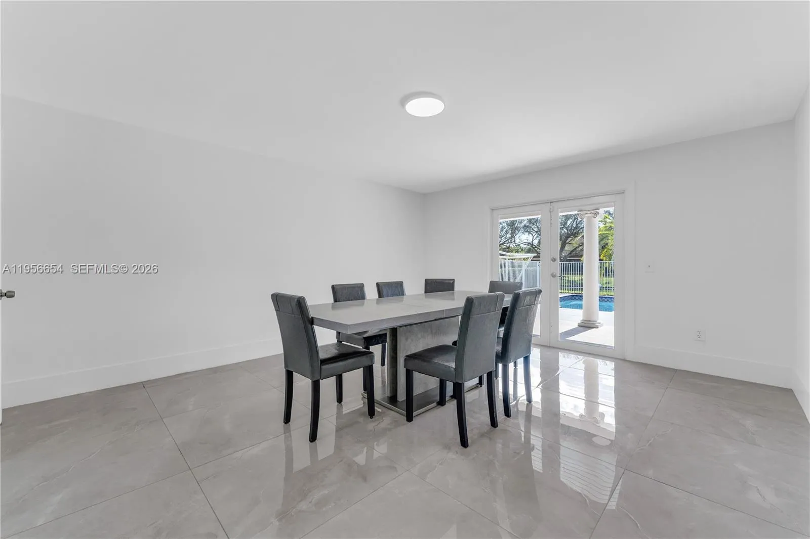 Property photo 89