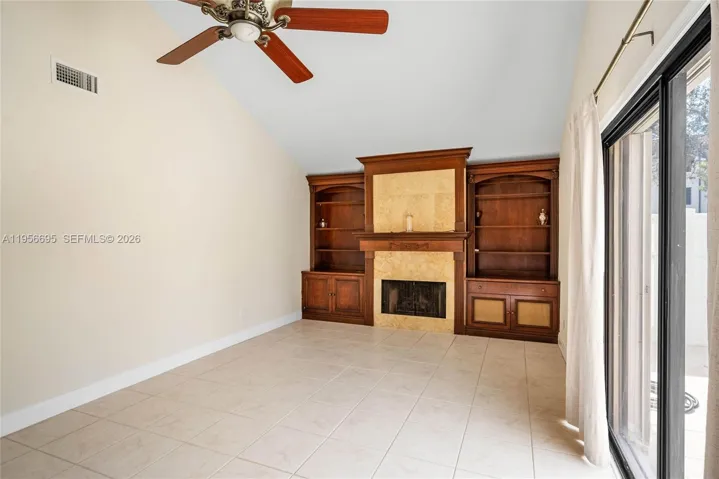 /large with built-ins opens to courtyard and rivate pool