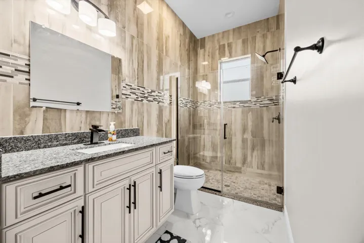bathroom.2