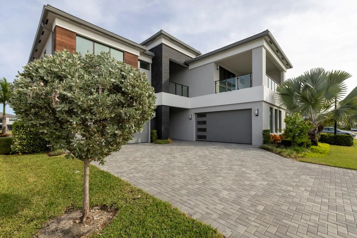 Front Exterior​​‌​​​​‌​​‌‌​‌‌​​​‌‌​‌​‌​‌​​​‌​​ view