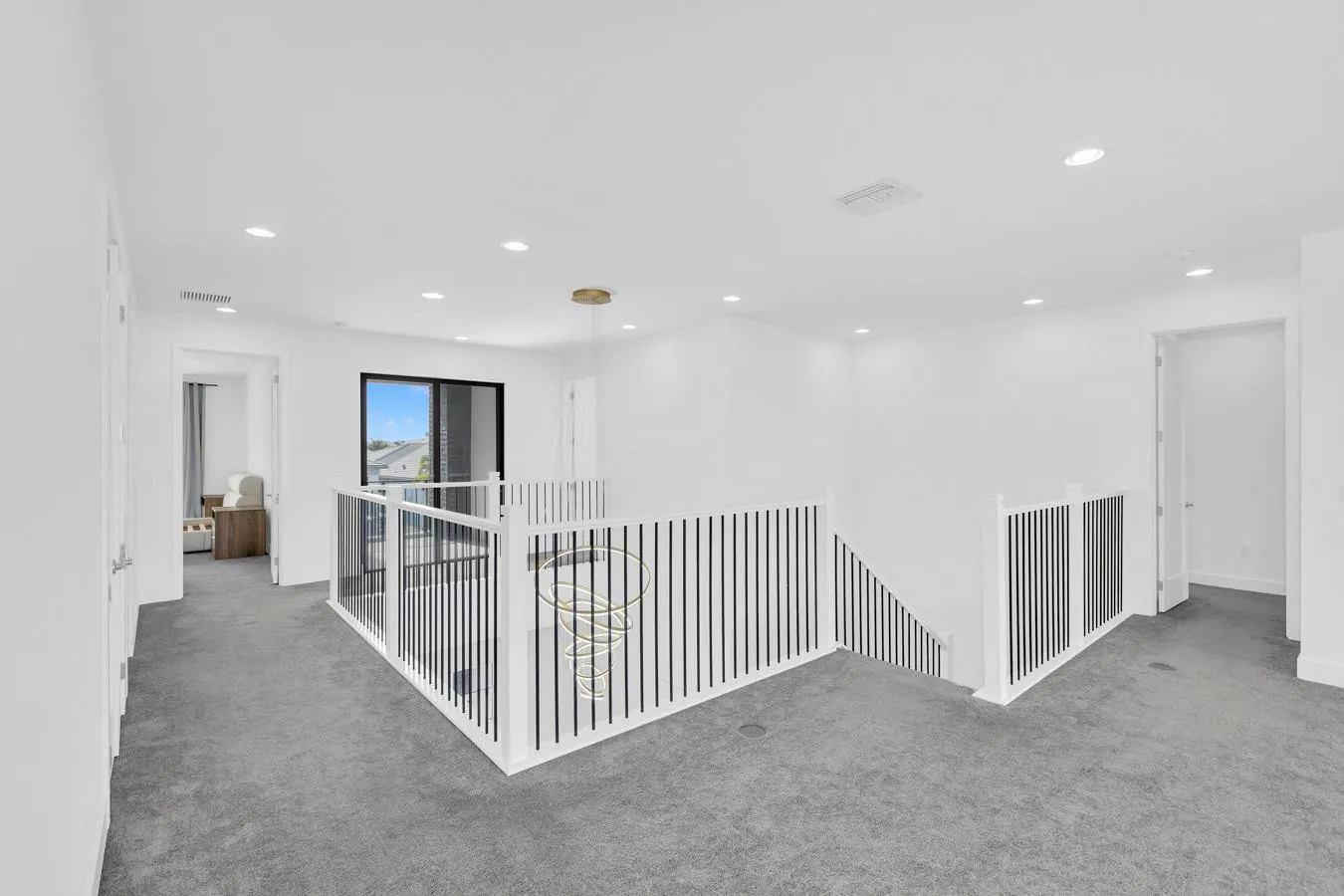 2nd floor Hallway