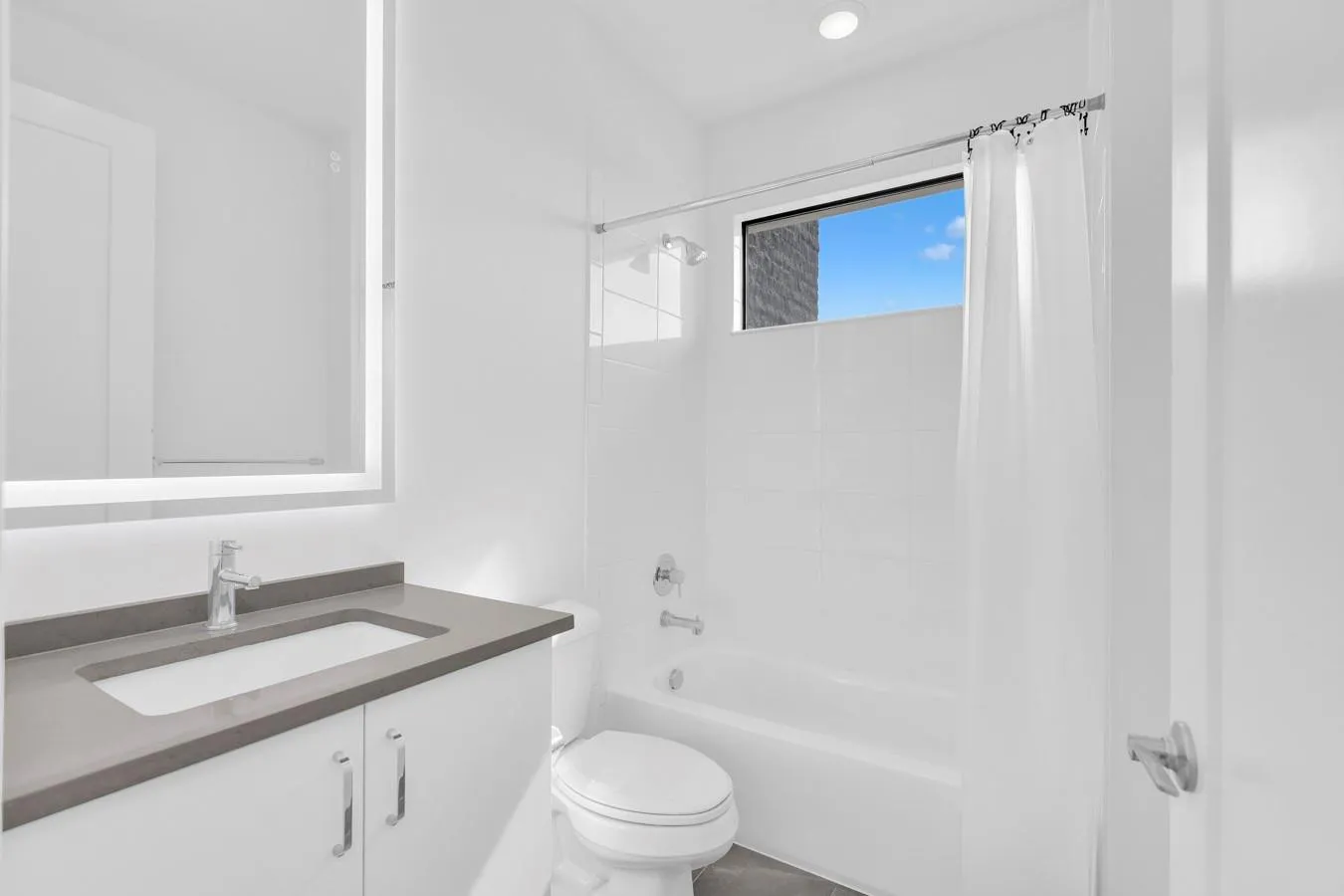 5th Suite Bathroom on 2nd Floor