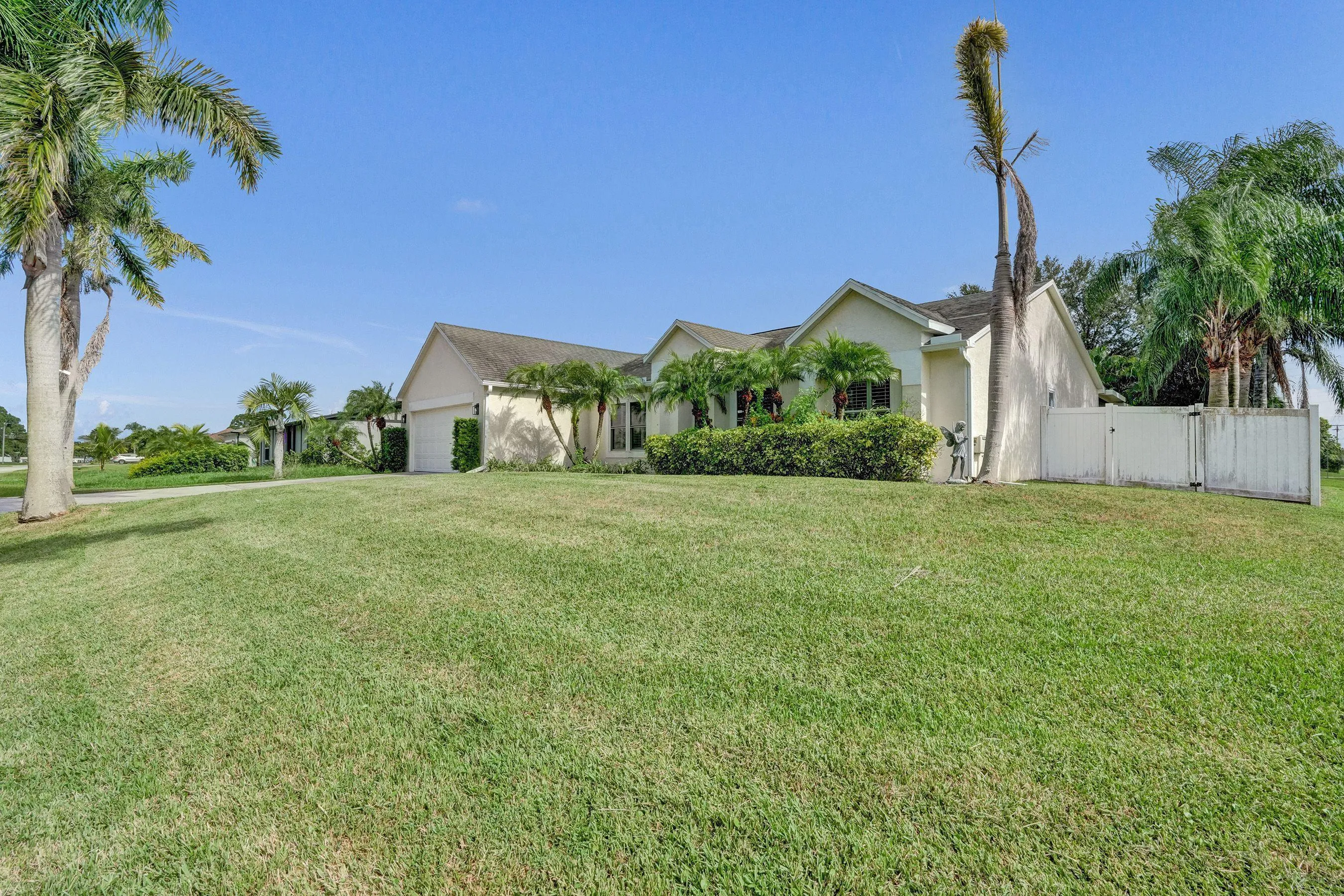 Property photo 33
