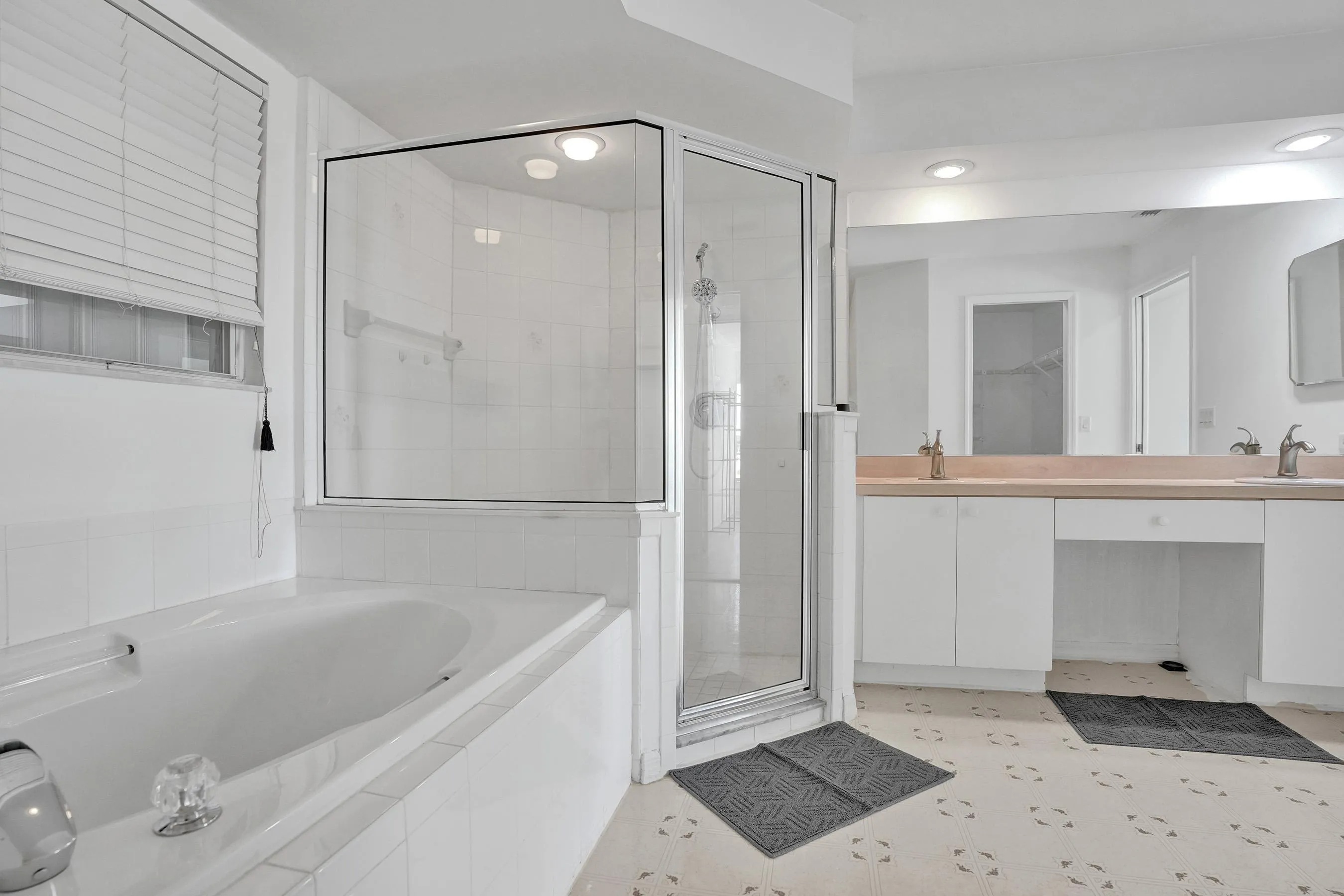 Property photo 64