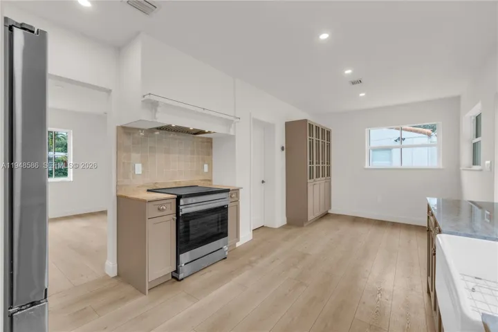 Kitchen- Alternate View