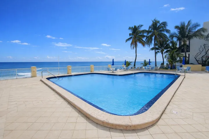 Oceanfront Pool