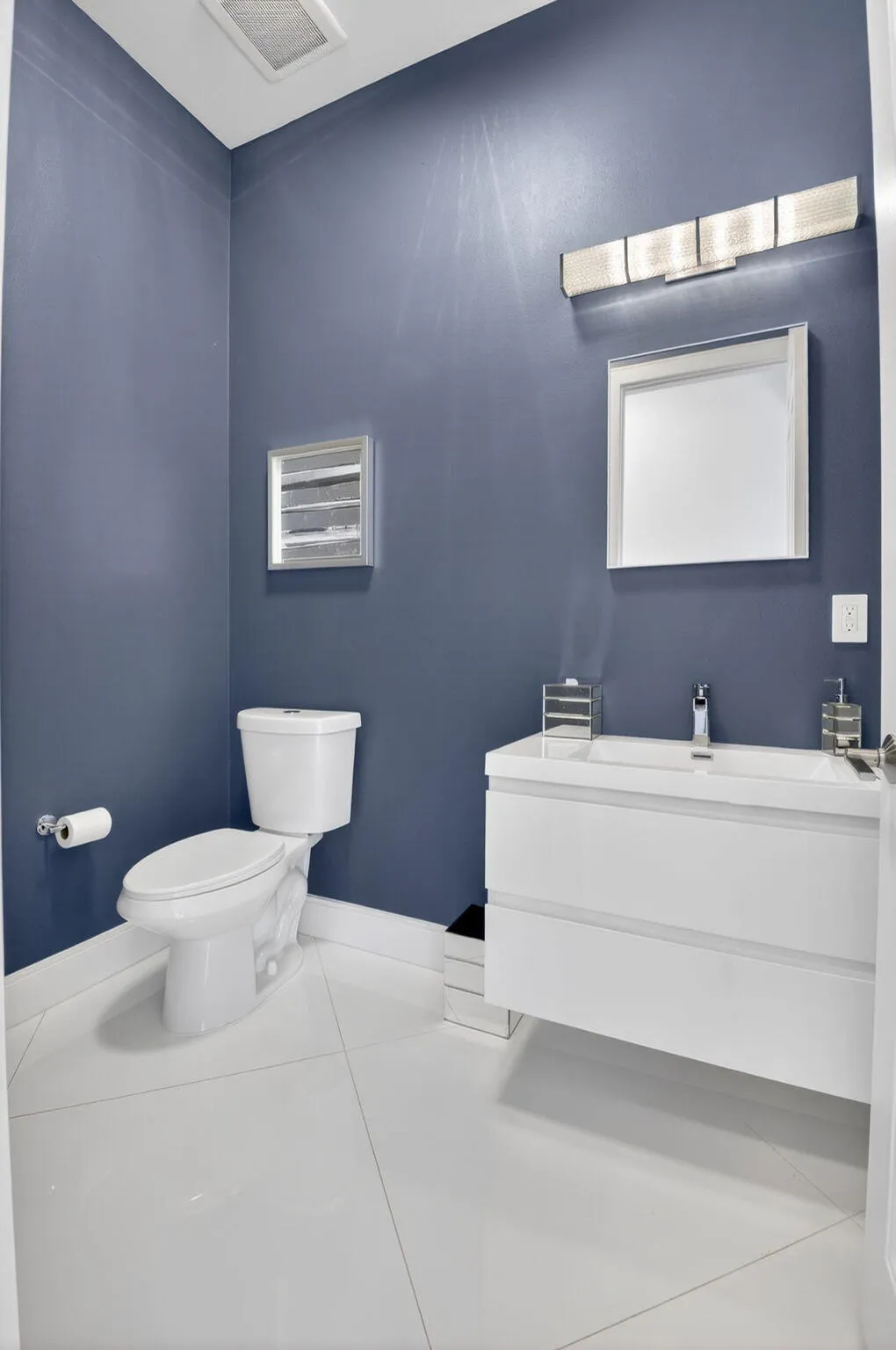 Guest Powder Room