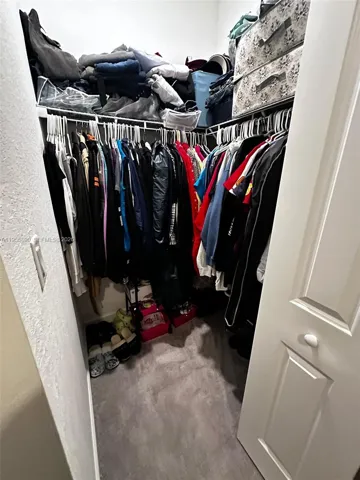 Closet Bedroom#1