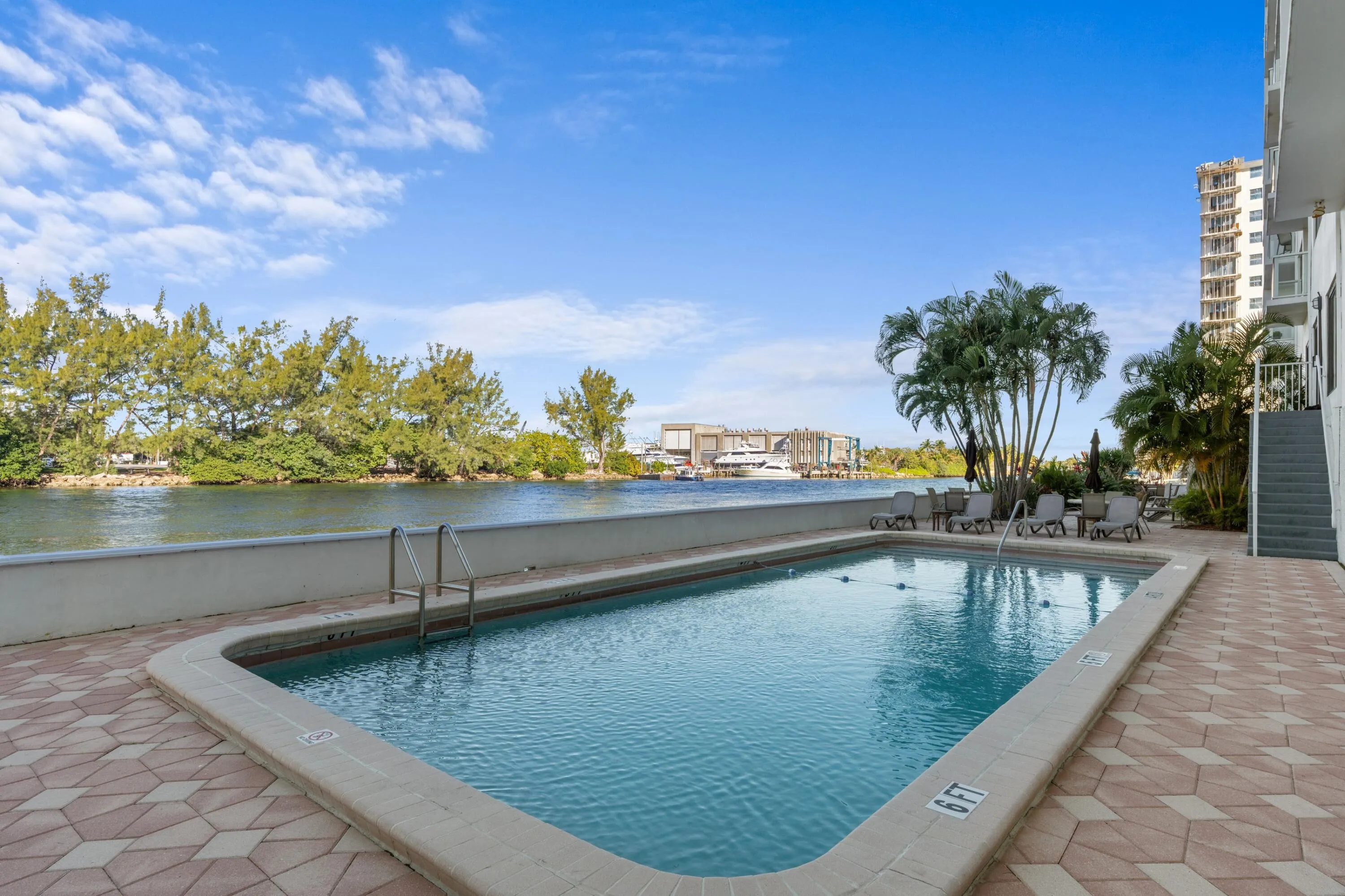 Pool & Patio