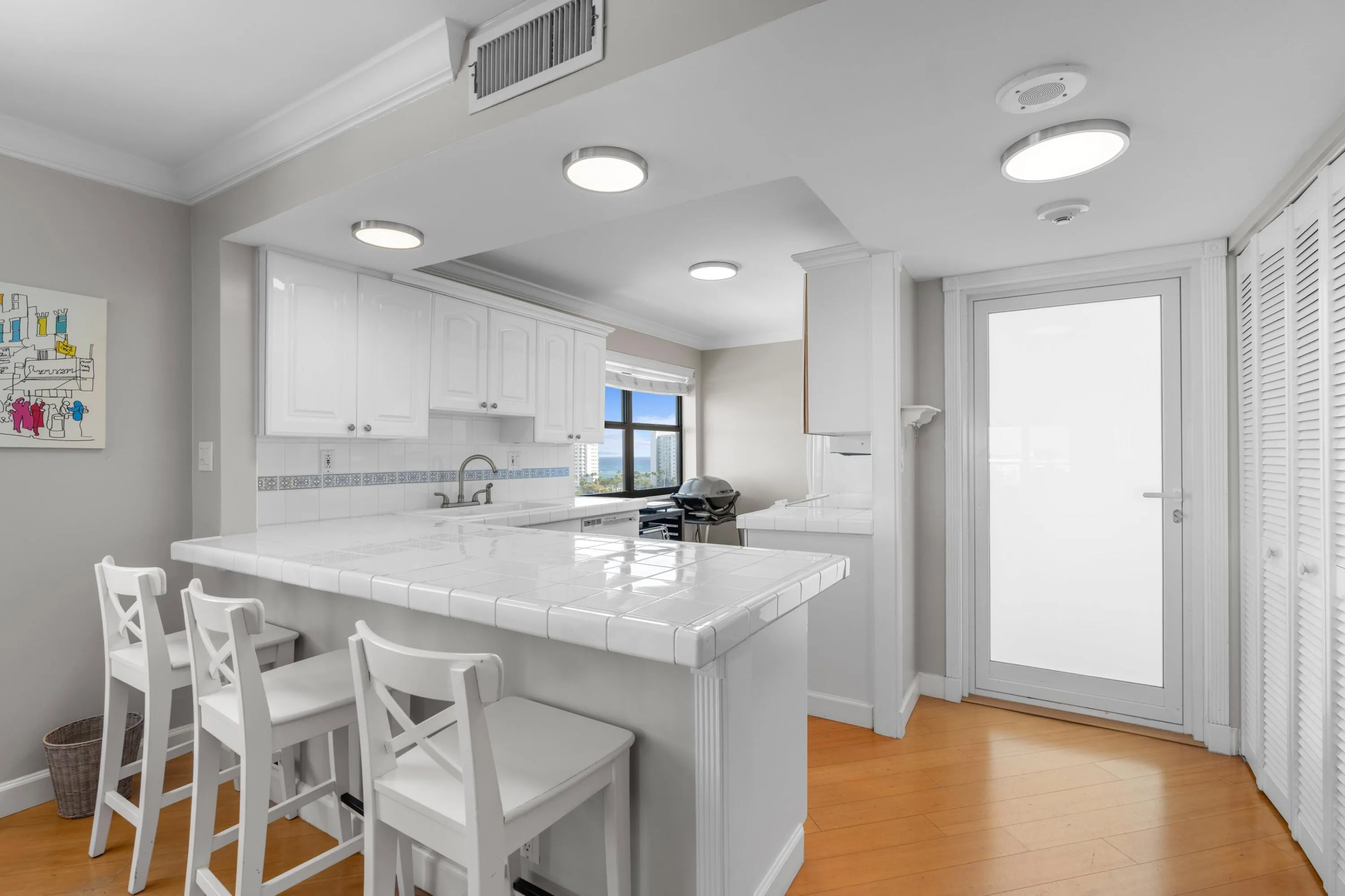 Kitchen Island