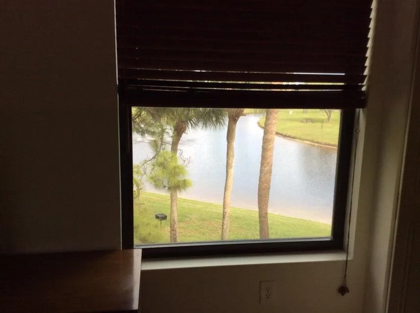 View BR