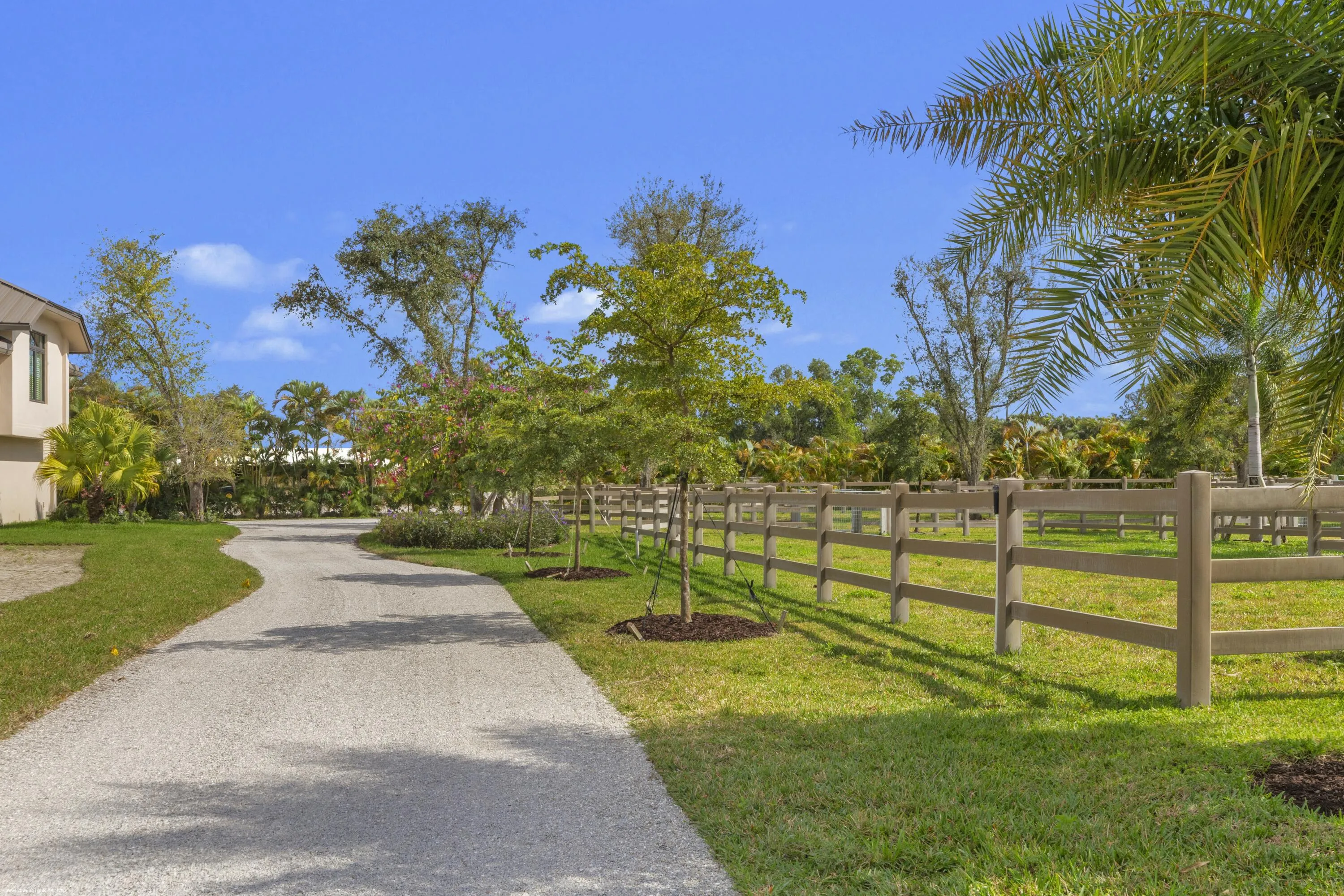 Custom Windriver fencing on all paddocks.