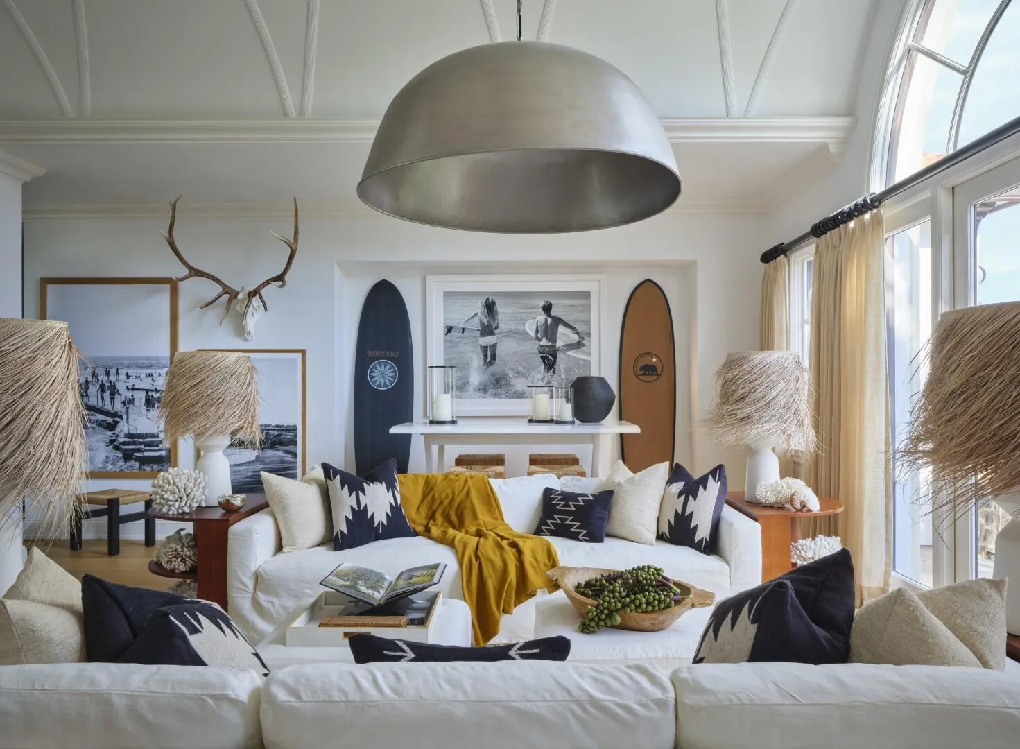 Upstairs Lounge