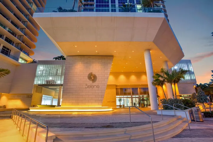 Entrance East Tower