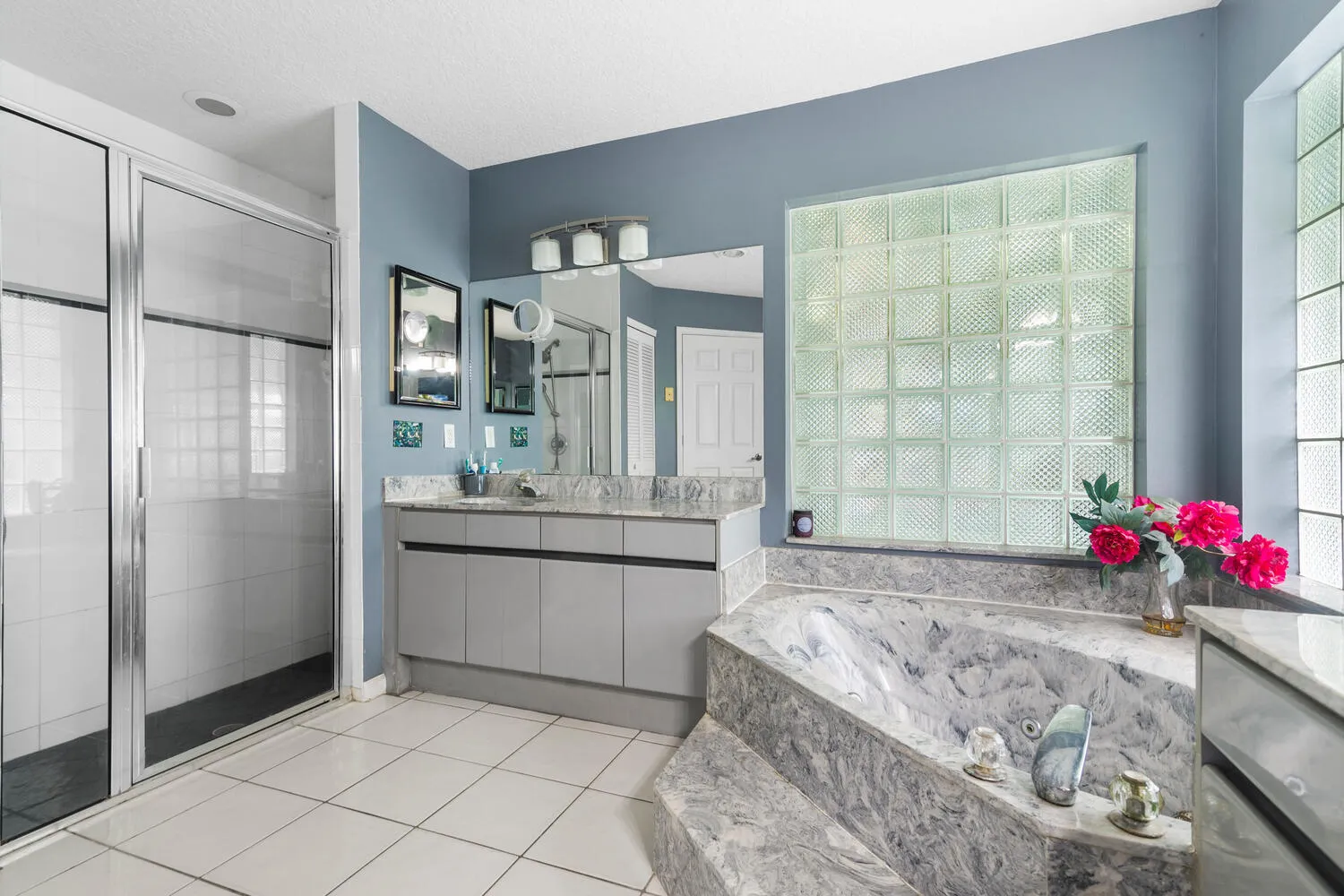 Master bath.