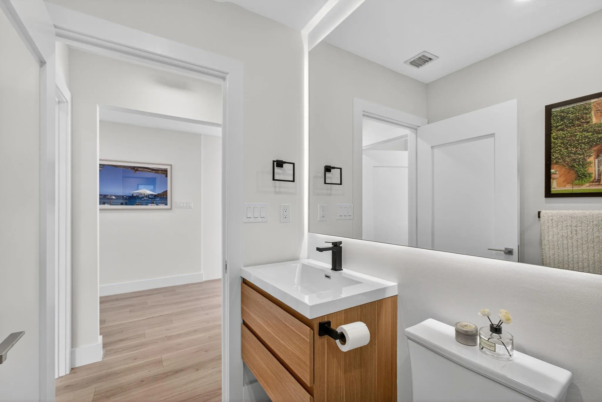 Bathroom #2