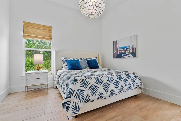 1st FL Guest Bedroom