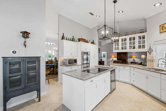 Kitchen 1 2760 Appaloosa Trail-small-035