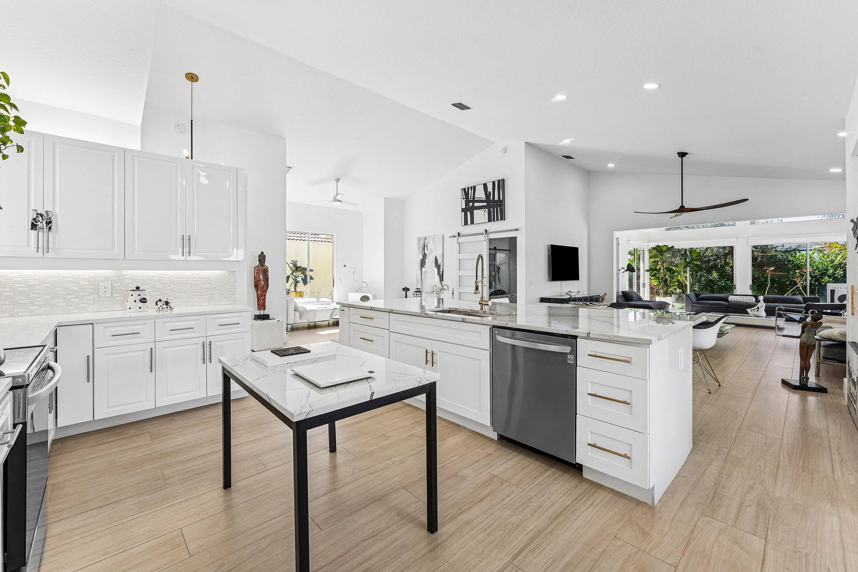 009-13853PalmGrovePlace-PalmBeachGardens
