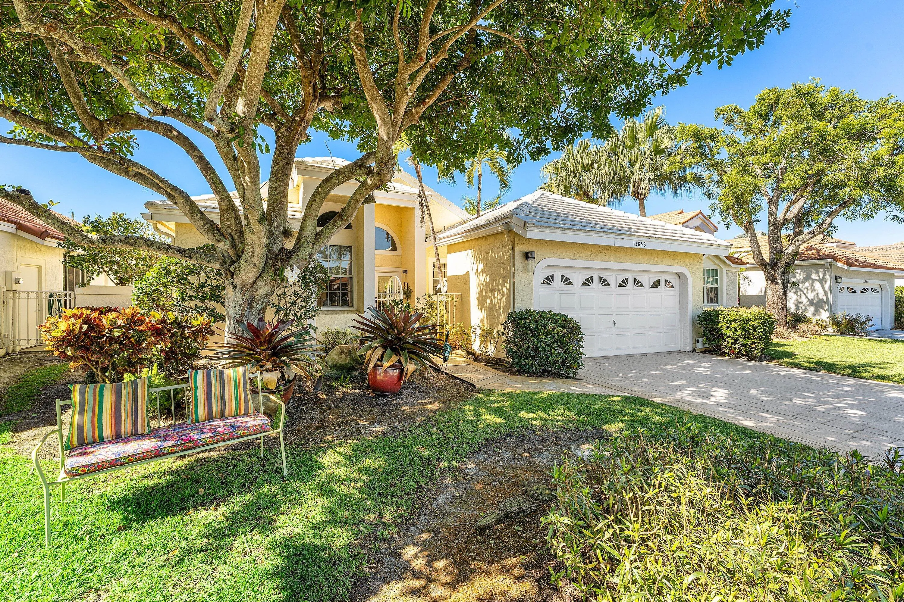 002-13853PalmGrovePlace-PalmBeachGardens
