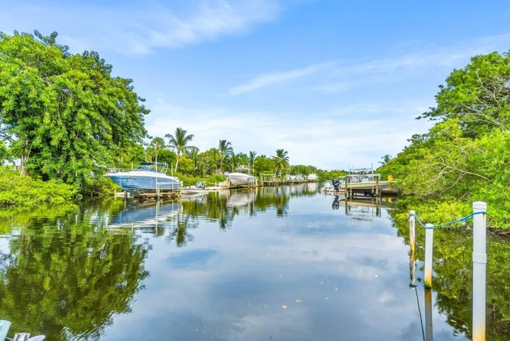 020-751HummingbirdWay-NorthPalmBeach-FL-