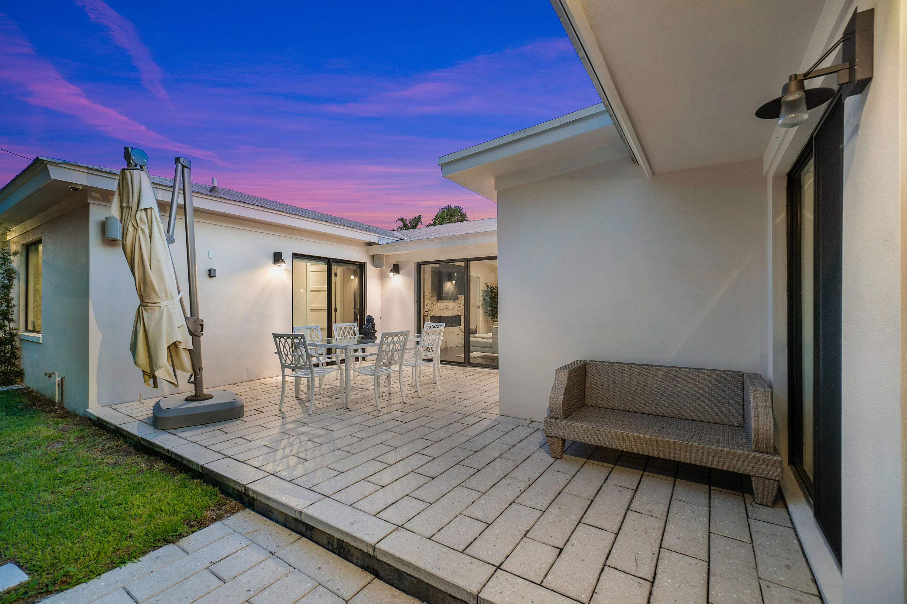052-1117LakeDrive-DelrayBeach-FL-33444-F
