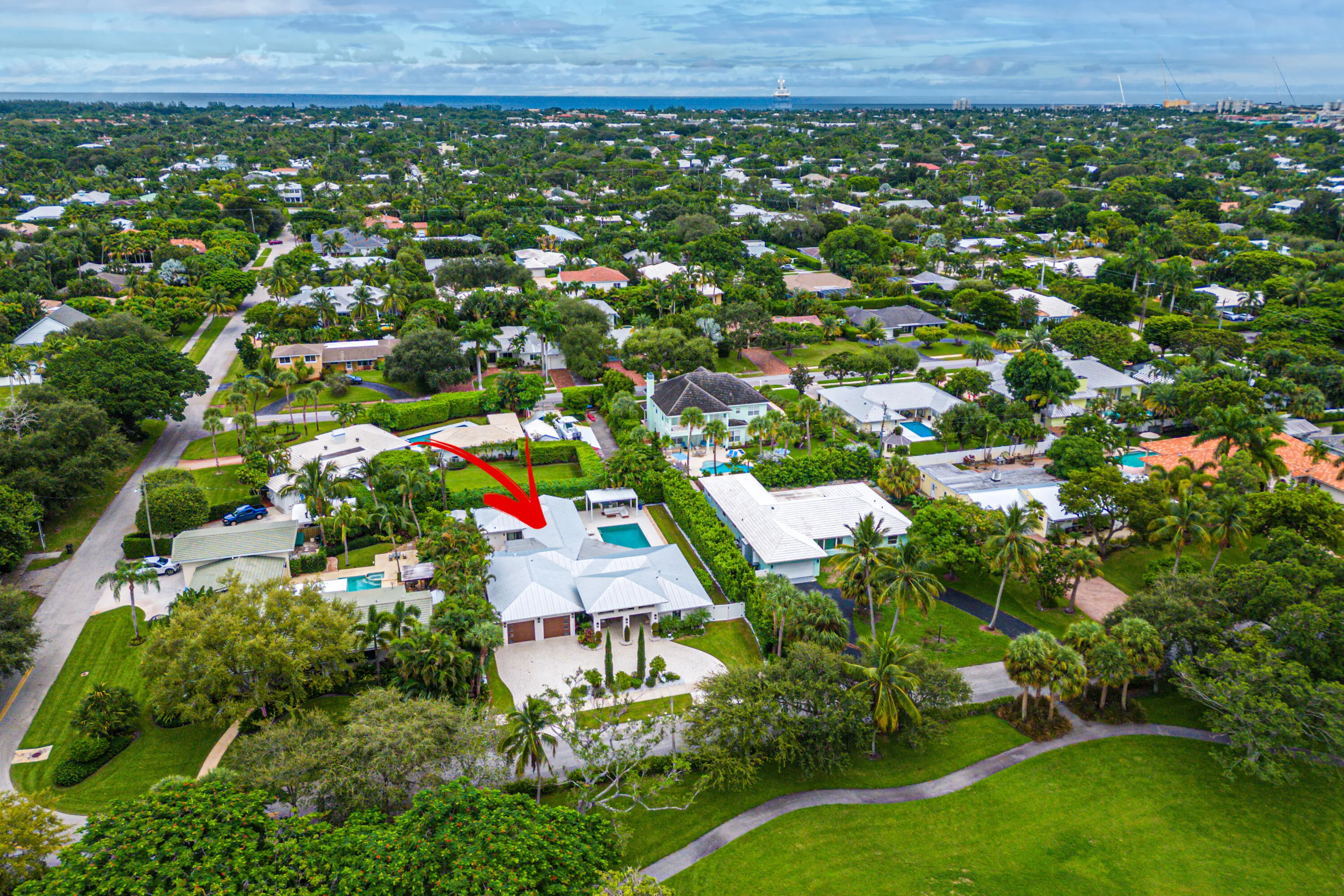 042-1117LakeDrive-DelrayBeach-FL-33444-F
