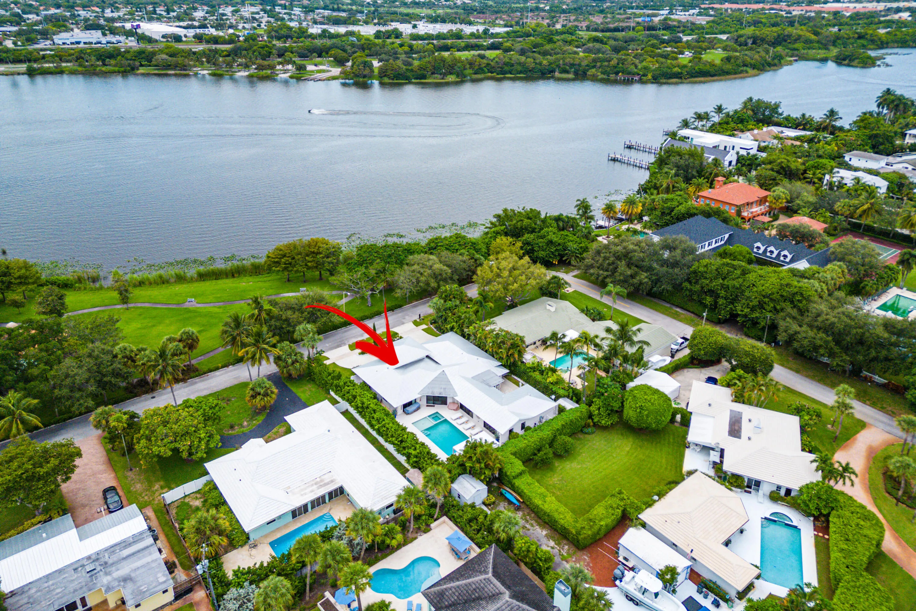 046-1117LakeDrive-DelrayBeach-FL-33444-F
