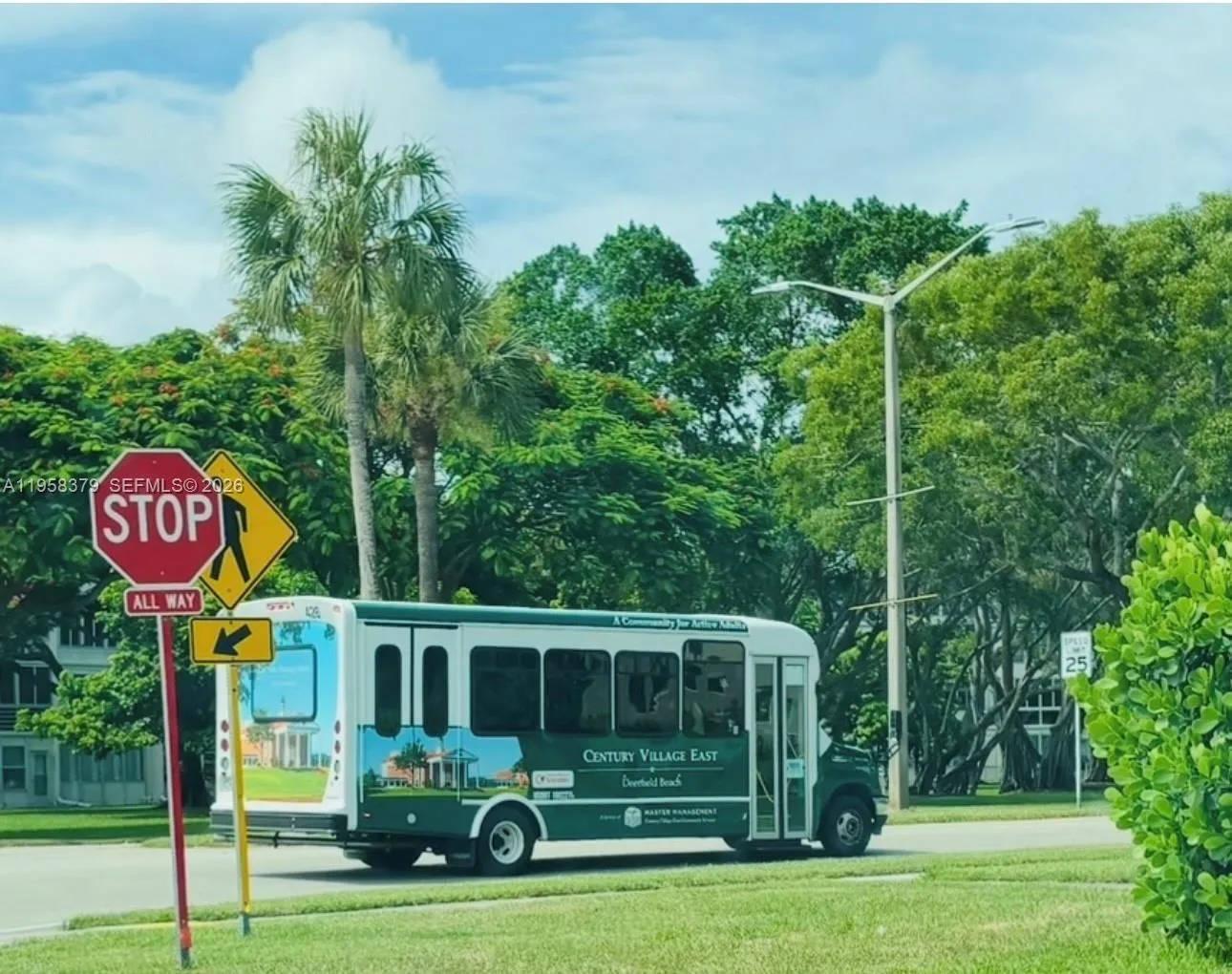 Free Shuttle Bus