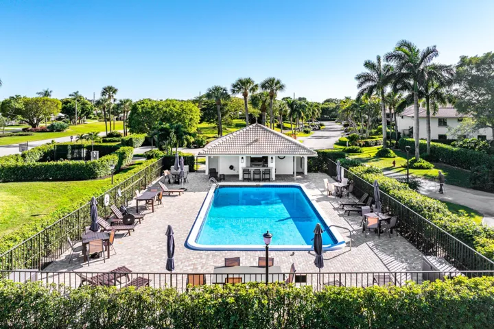 Area Pool