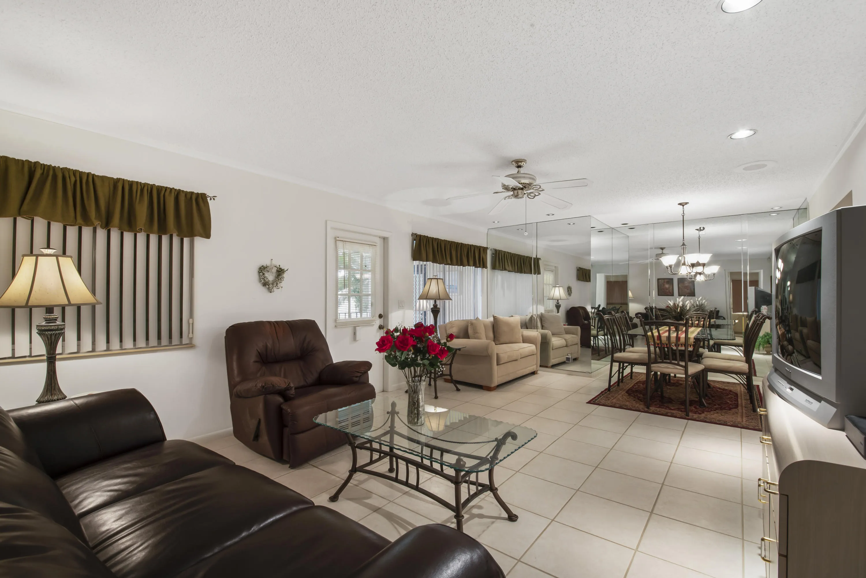 Ceramic Tiled Floors in all Living Areas