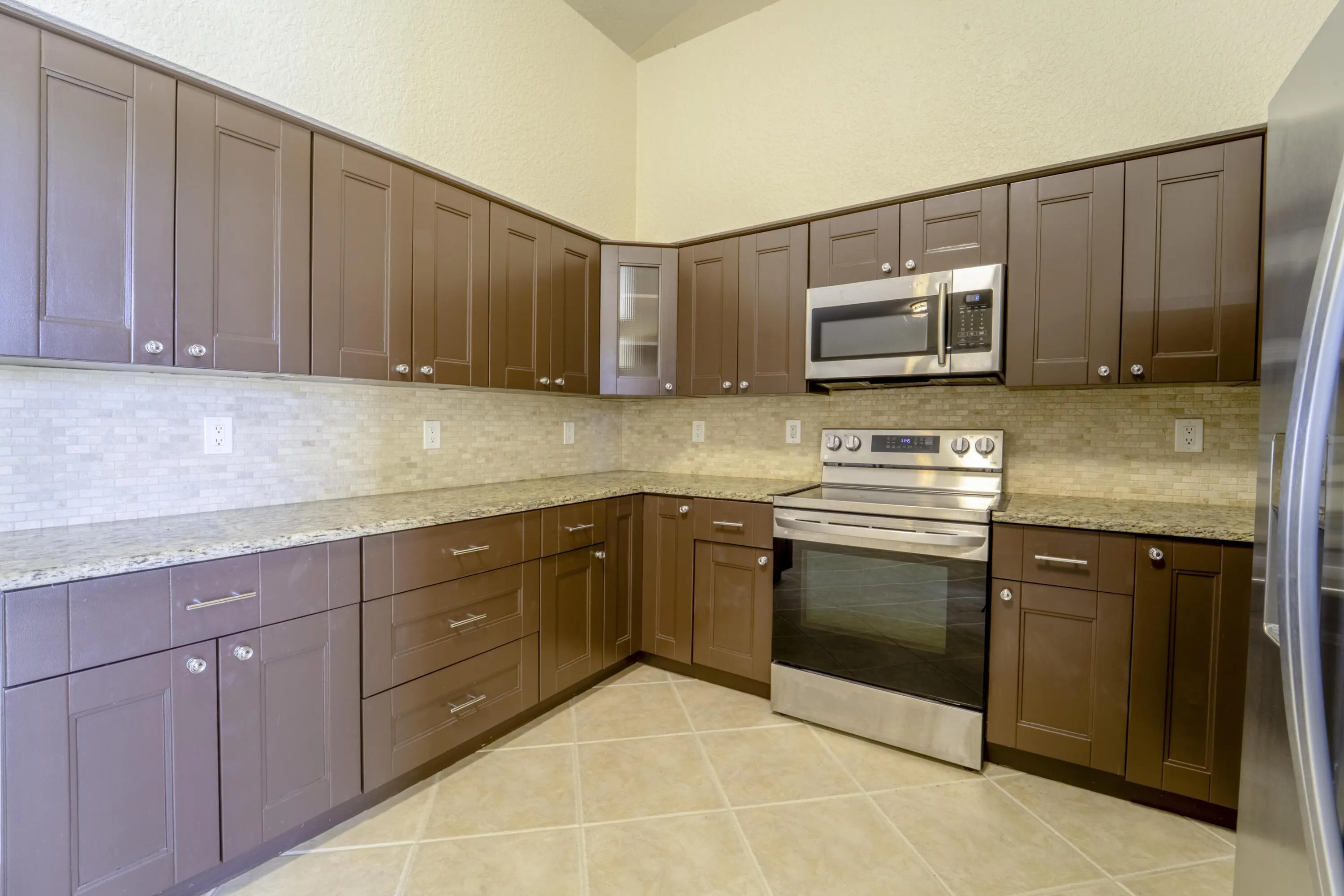 12_kitchen