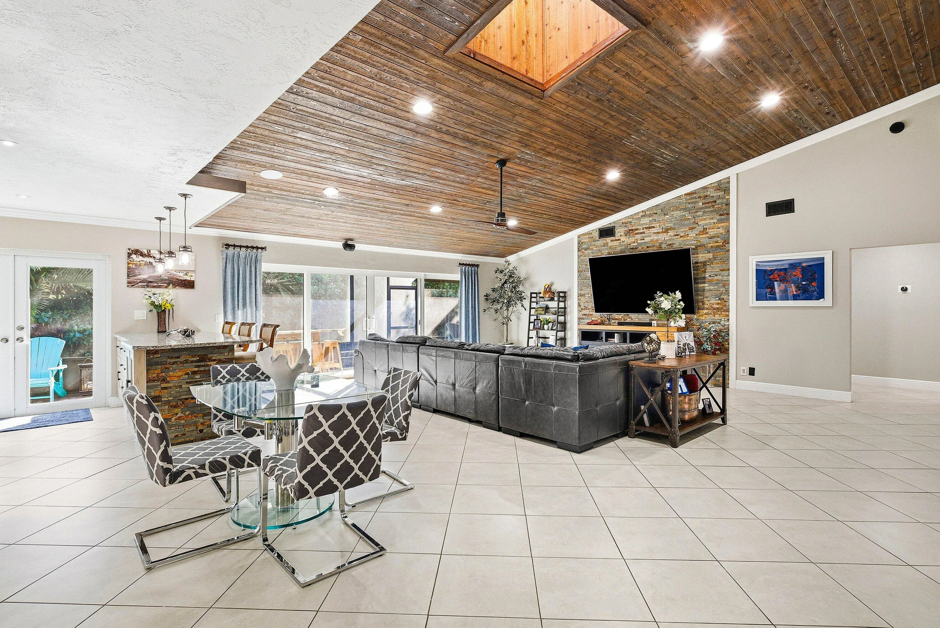 015-2412Southwest23rdCranbrookDrive-Boyn