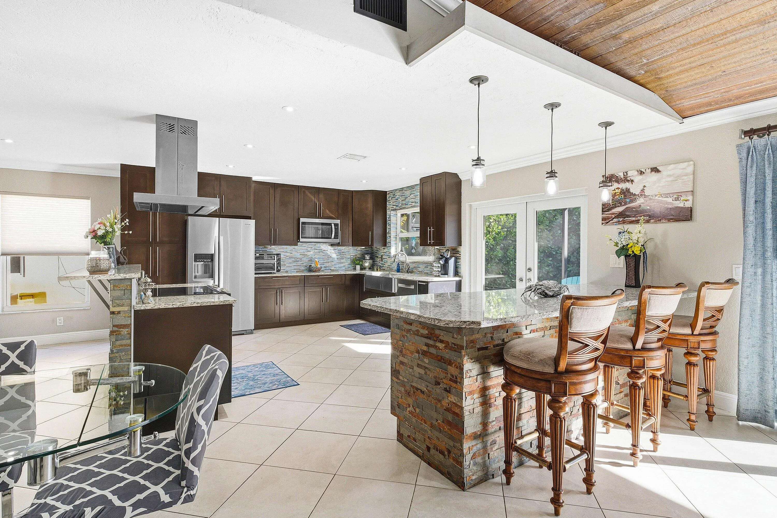 012-2412Southwest23rdCranbrookDrive-Boyn