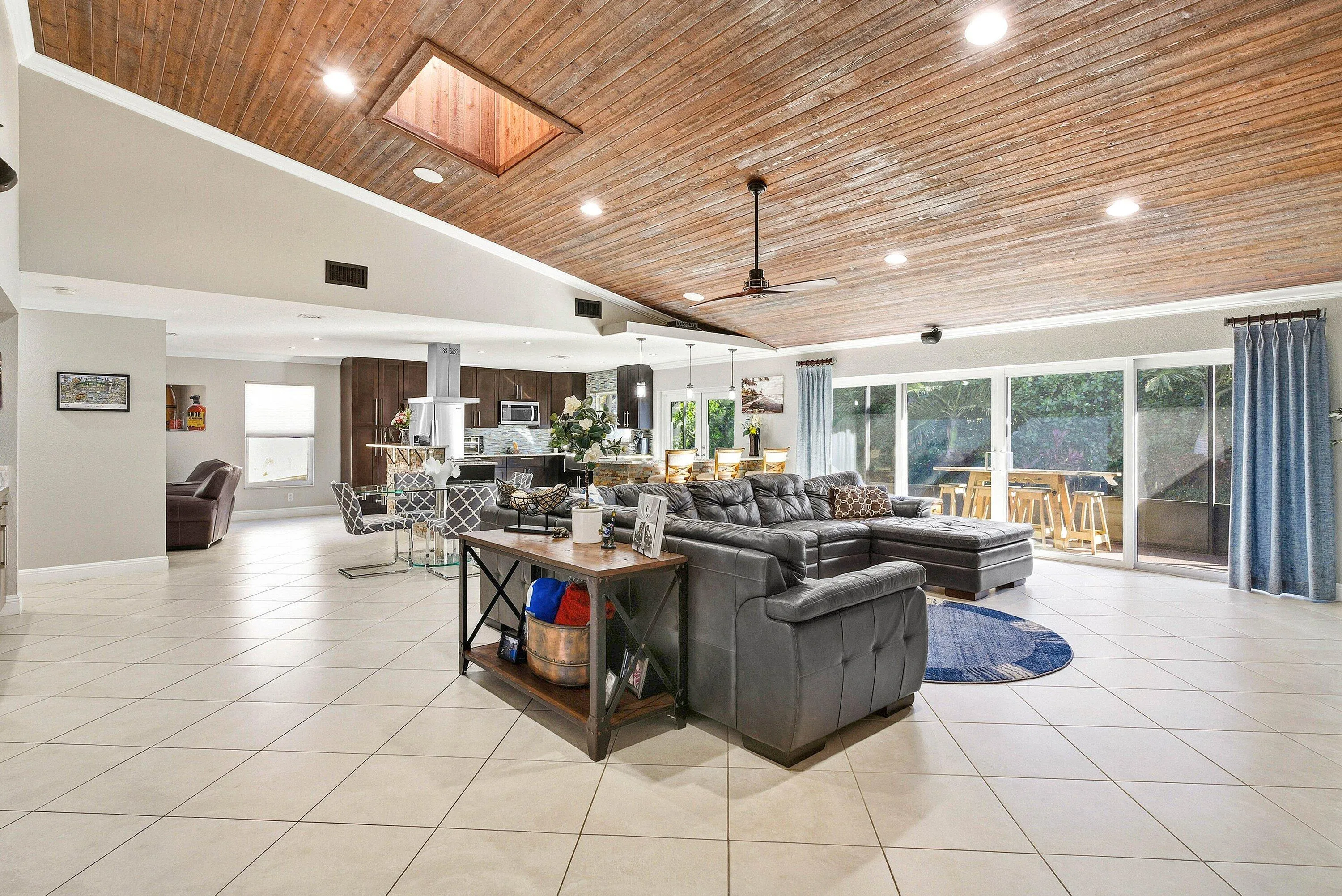 011-2412Southwest23rdCranbrookDrive-Boyn