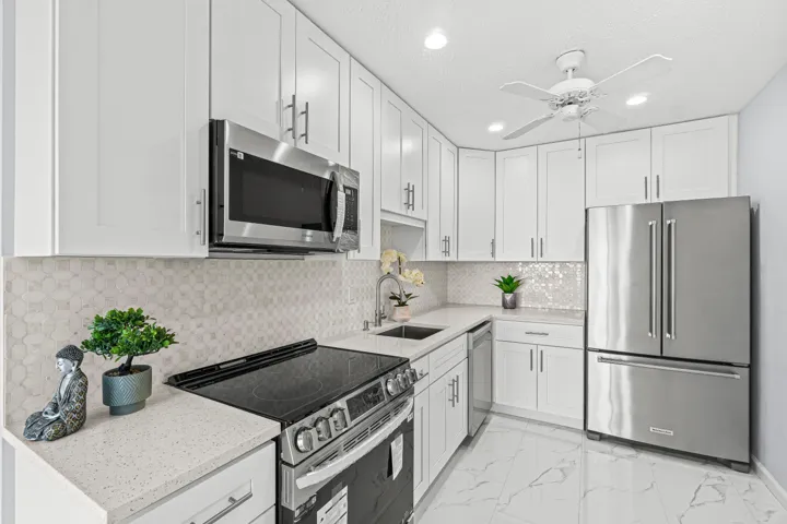 Brand New Designer Kitchen