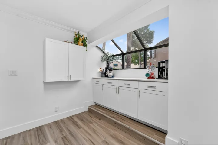 Kitchen extra storage and coffee bar