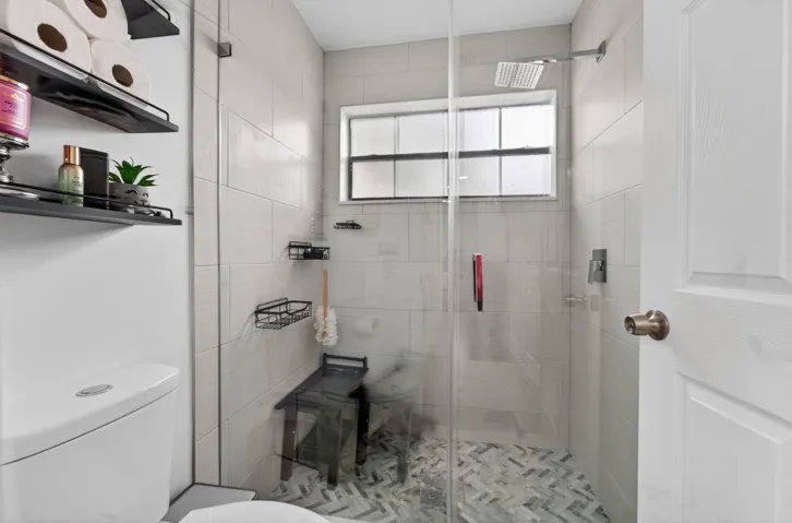 Walk-in Shower
