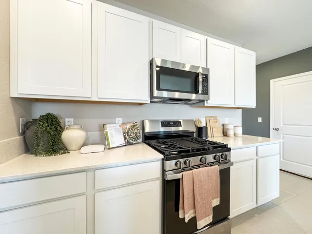 PBH_BrystolWylder_Pic_Honor_Kitchen_2of4