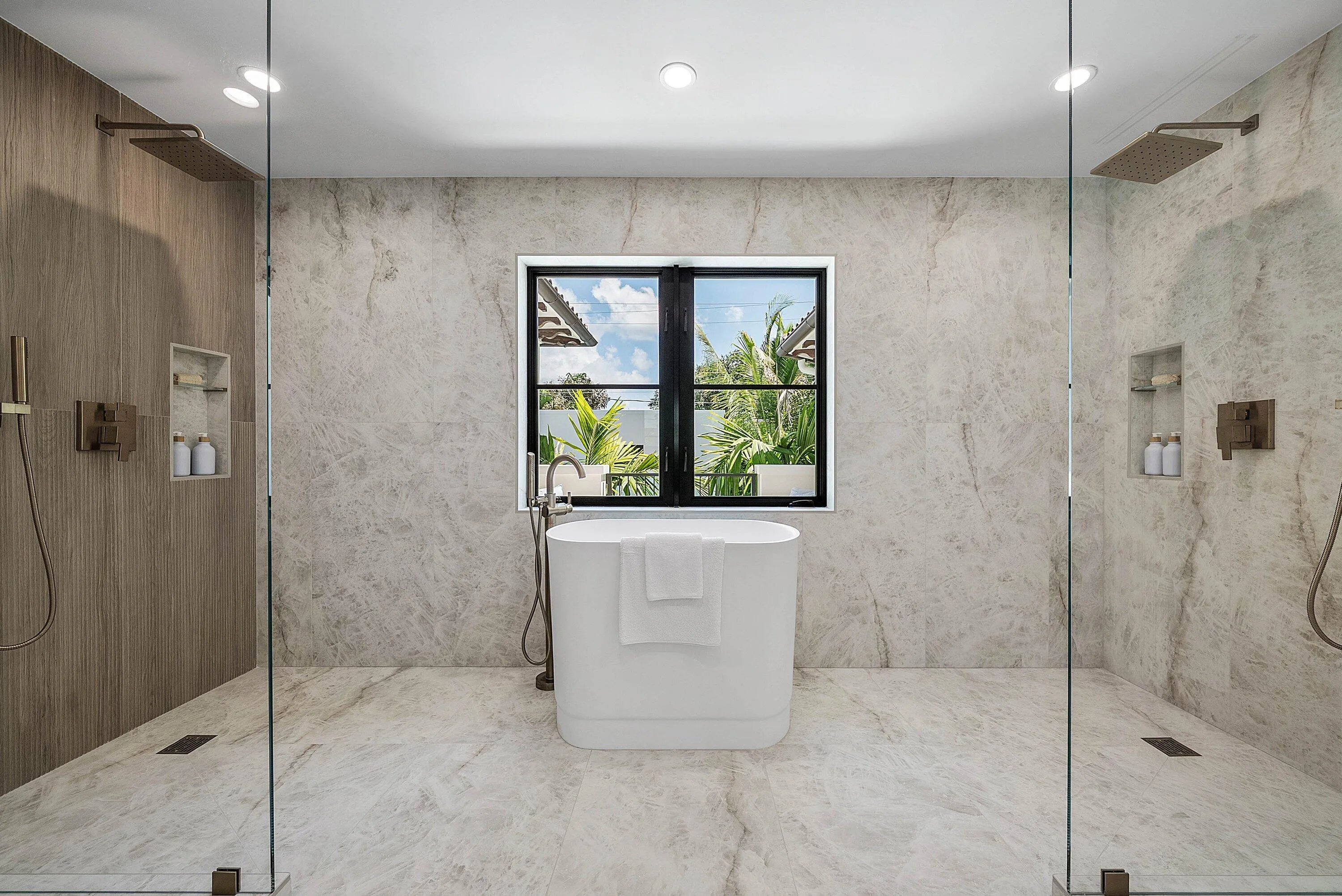 034-230PershingWay-WestPalmBeach-FL-3340