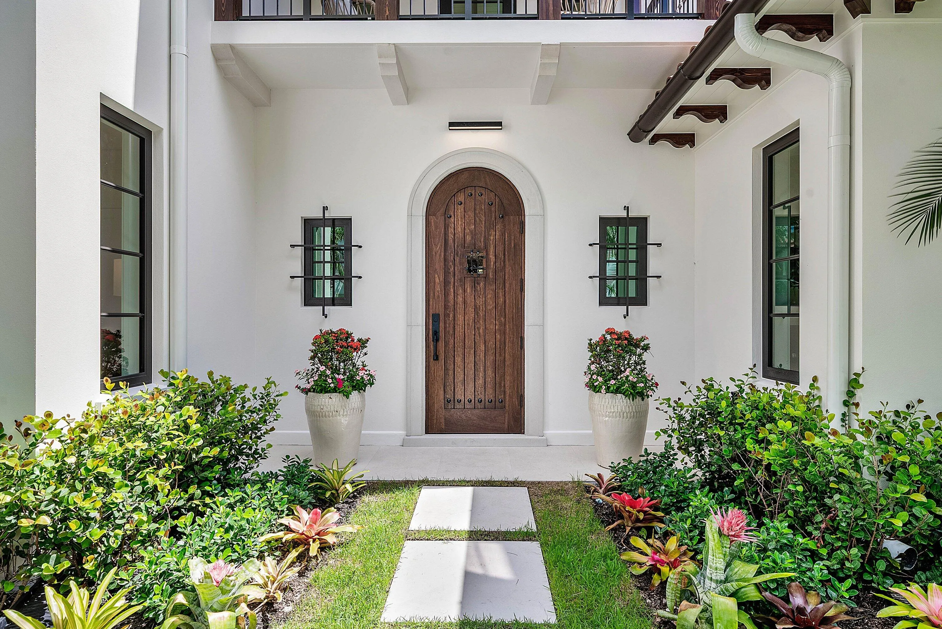 006-230PershingWay-WestPalmBeach-FL-3340
