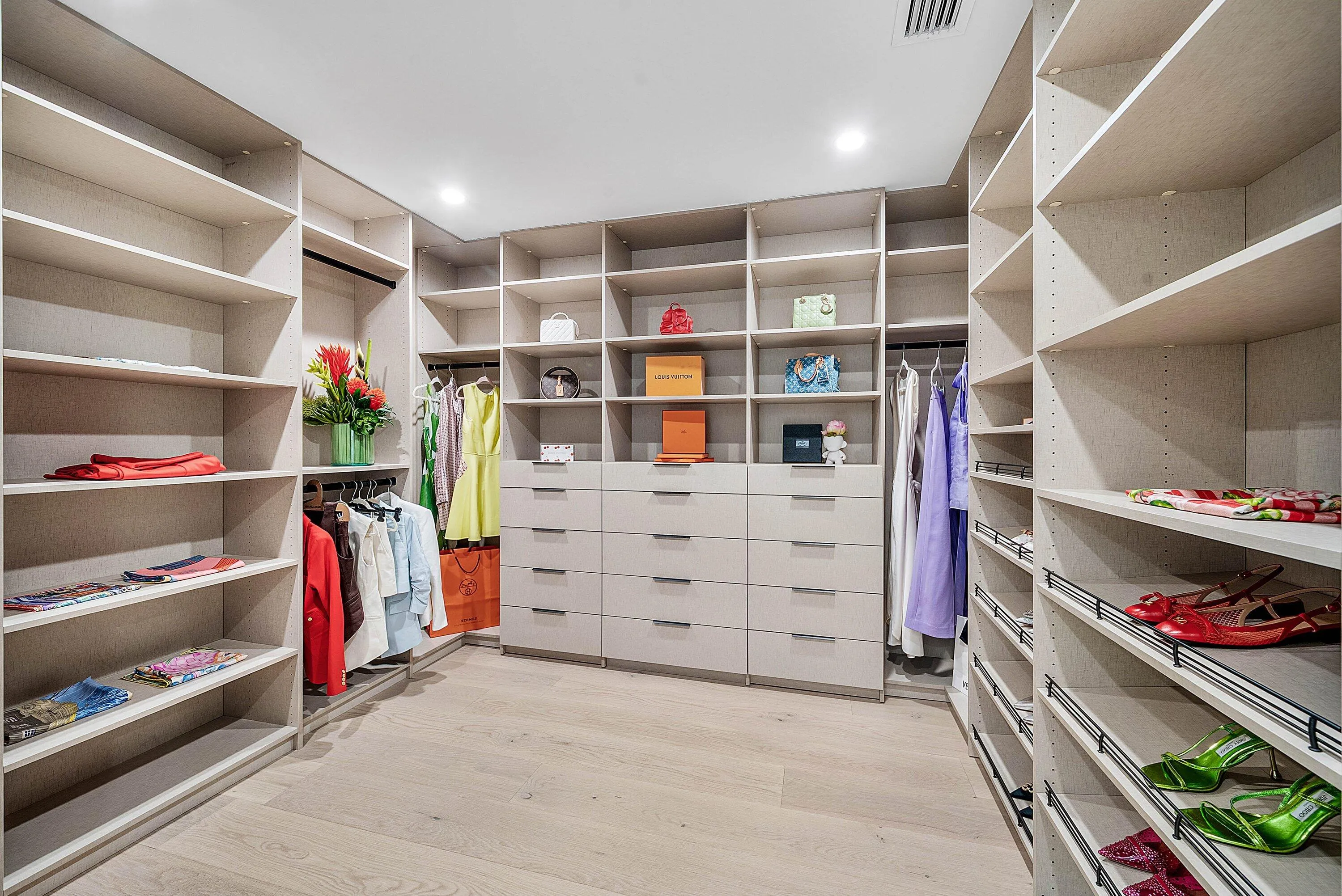 031-230PershingWay-WestPalmBeach-FL-3340