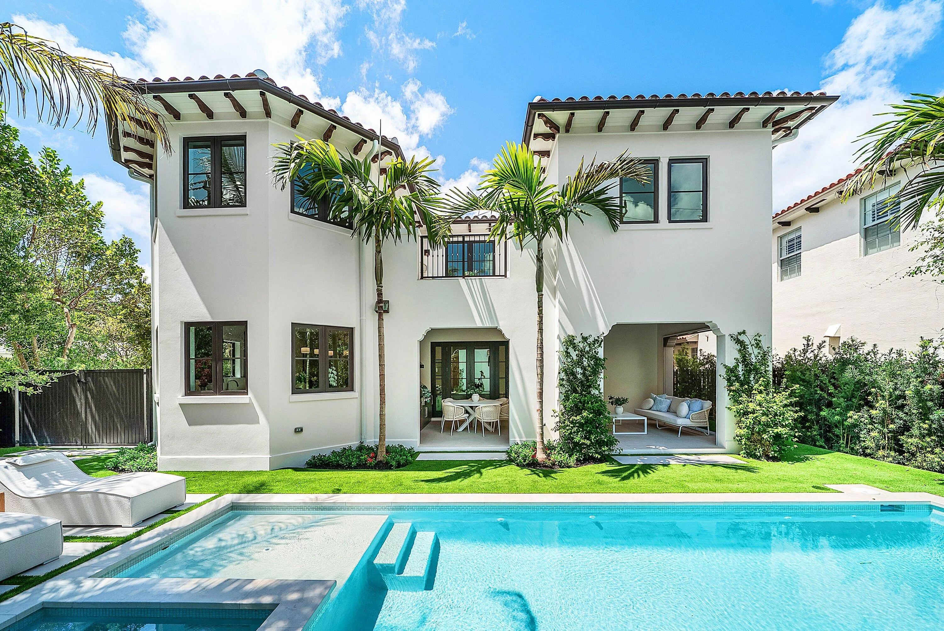056-230PershingWay-WestPalmBeach-FL-3340