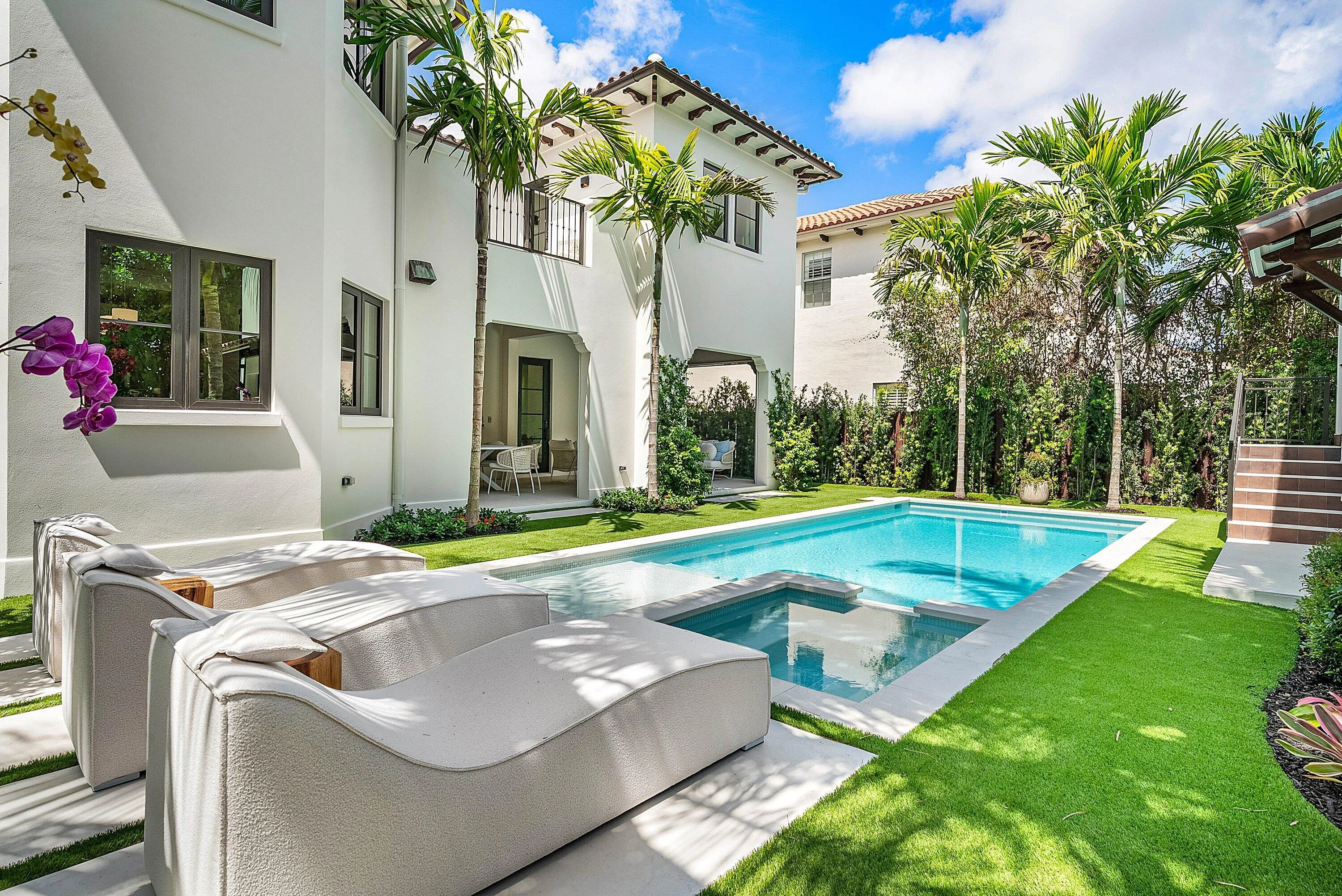 057-230PershingWay-WestPalmBeach-FL-3340